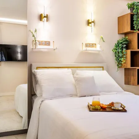 Magnifique Montmartre Avec Clim Et Jacuzzi Apartment *
