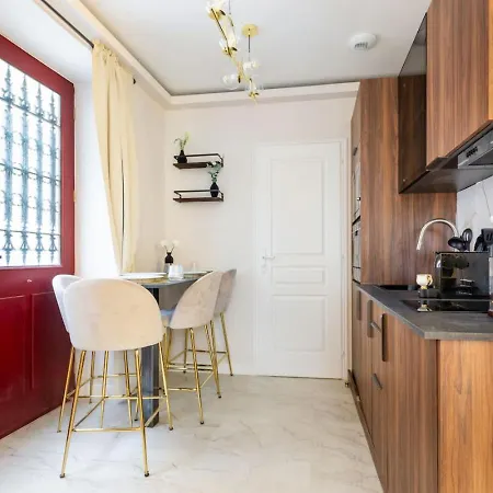Magnifique Montmartre Avec Clim Et Jacuzzi Appartamento